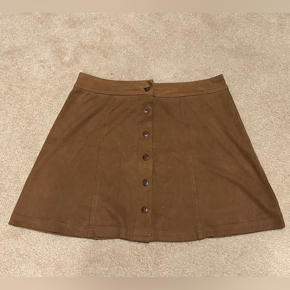 WAYF FAUX SUEDE BROWN BUTTON DOWN SKIRT